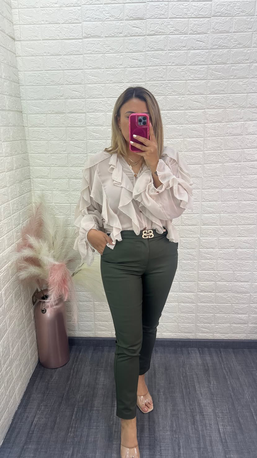 Blusa de Gasa Color Beige con Olanes