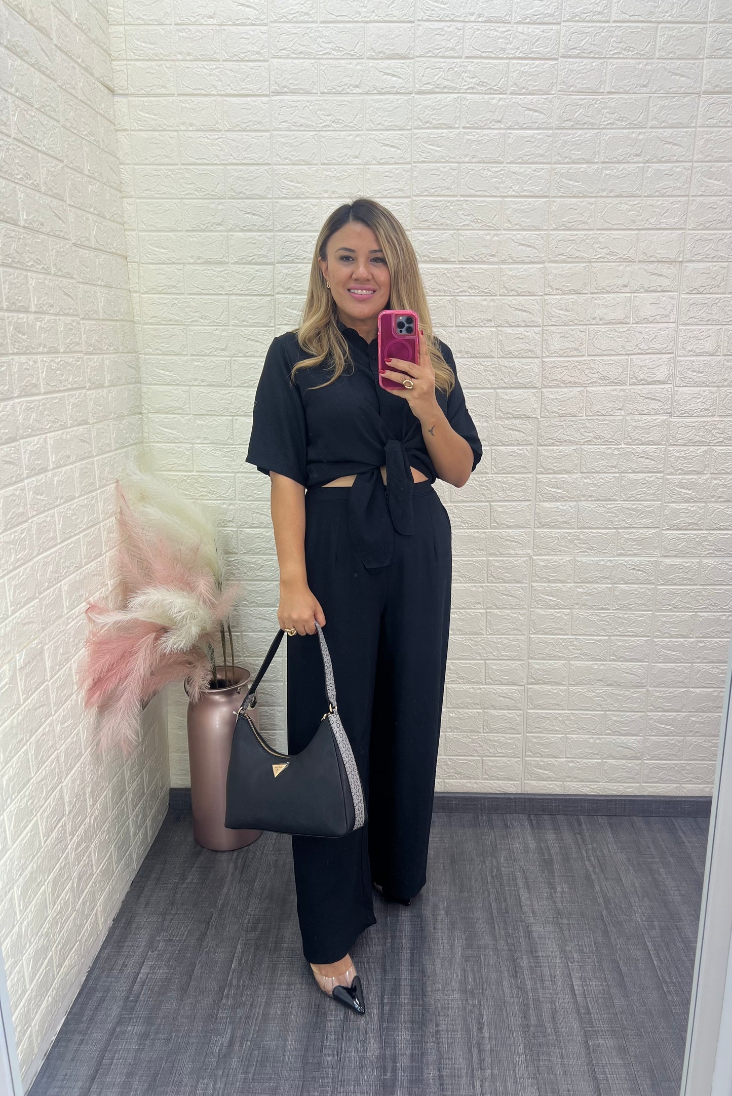 Conjunto Negro Casual de Blusa de Botones y Pantalón Recto