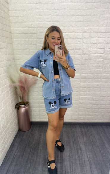 Set de Mezclilla Estampado Mickey, Blusa y Short