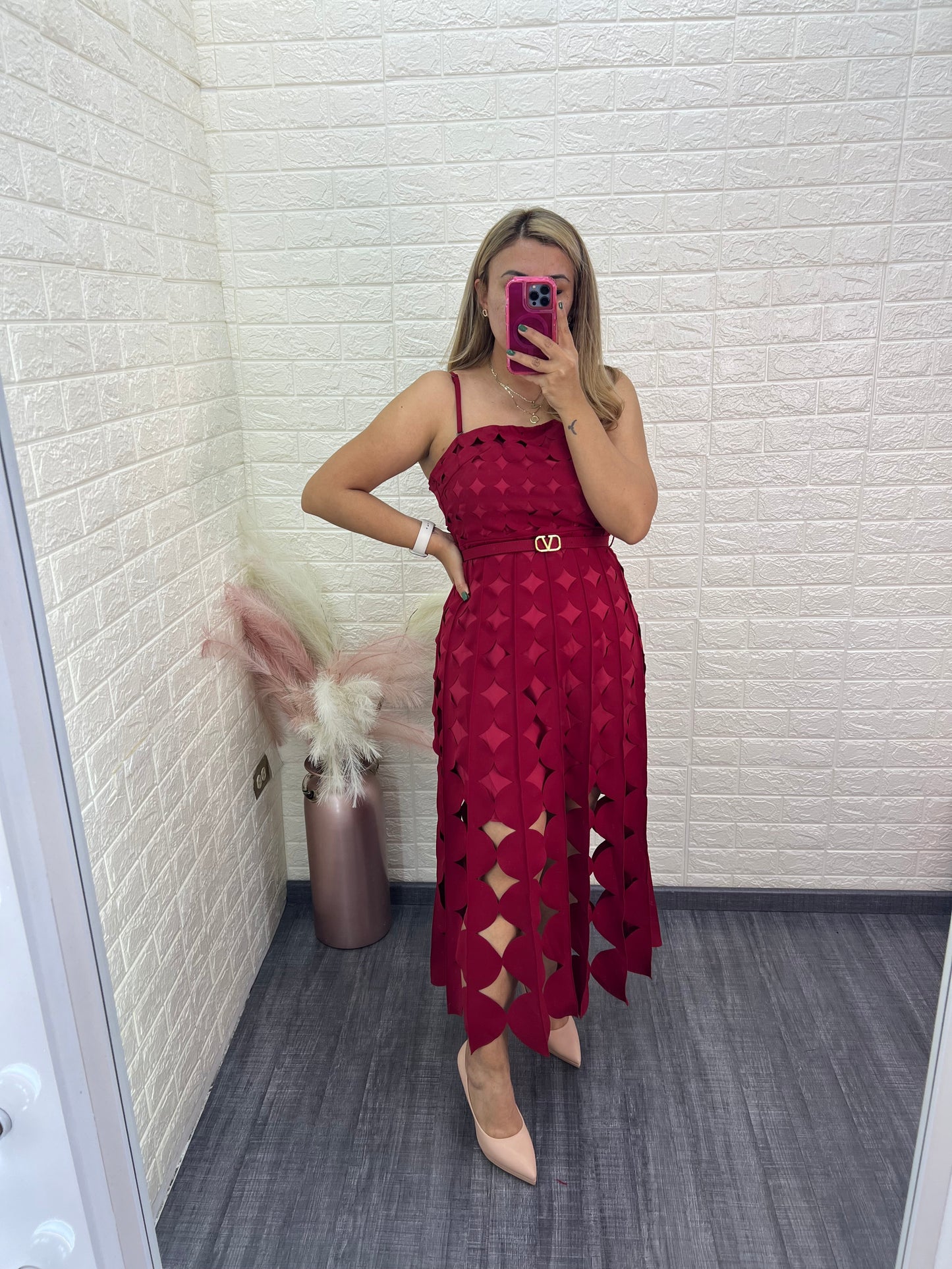 Vestido Guindo de Tirantes con Forro y Cinto