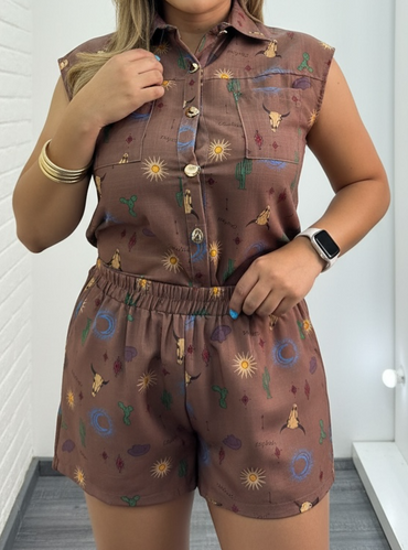 Conjunto Café de Blusa de Resaque y Short Estampados