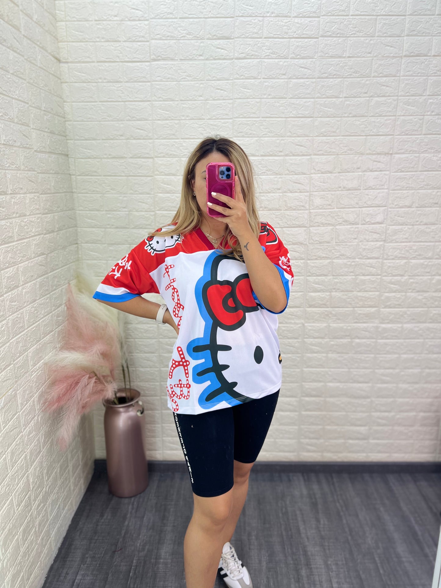 Jersey Blanco con Rojo Estampado Kitty
