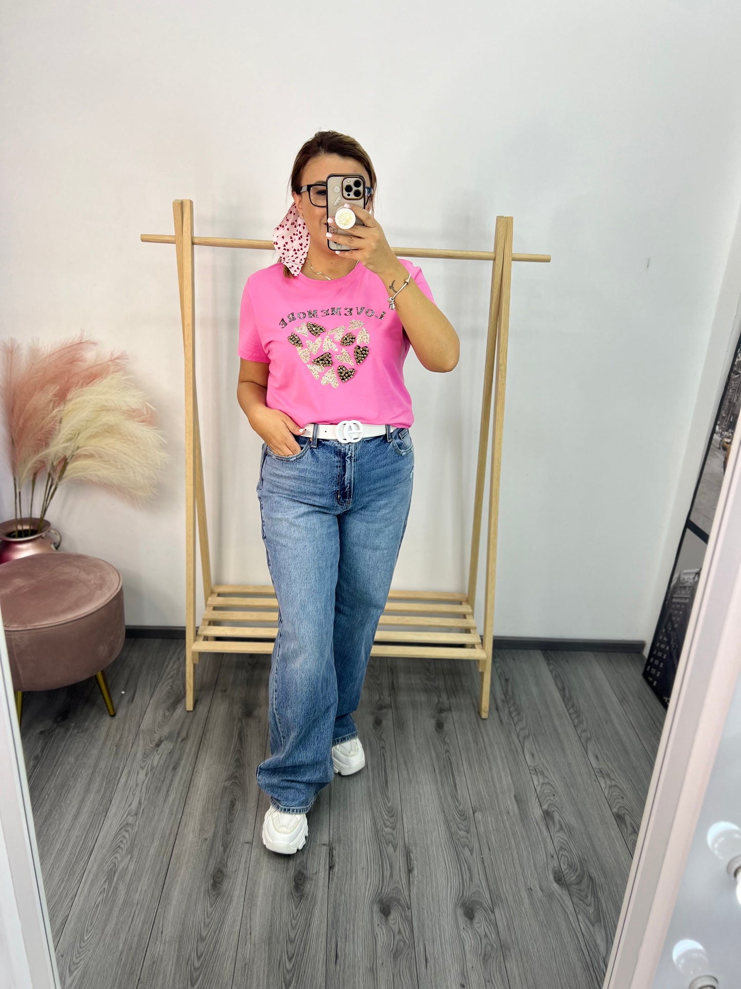 Blusa Rosa Estampado Love con Piedras y Corazones