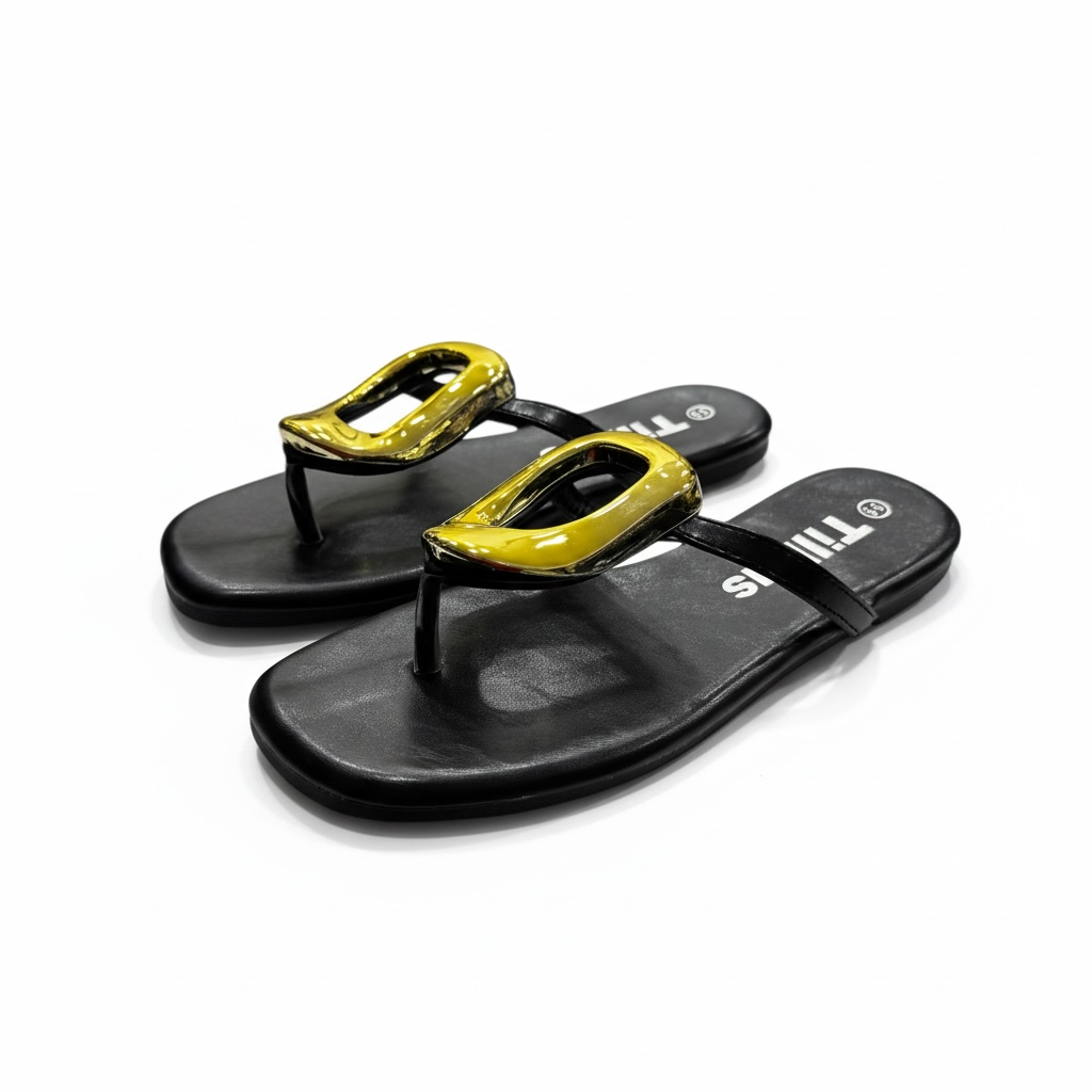 Chanclas Negras de Piso con Hebilla Dorada