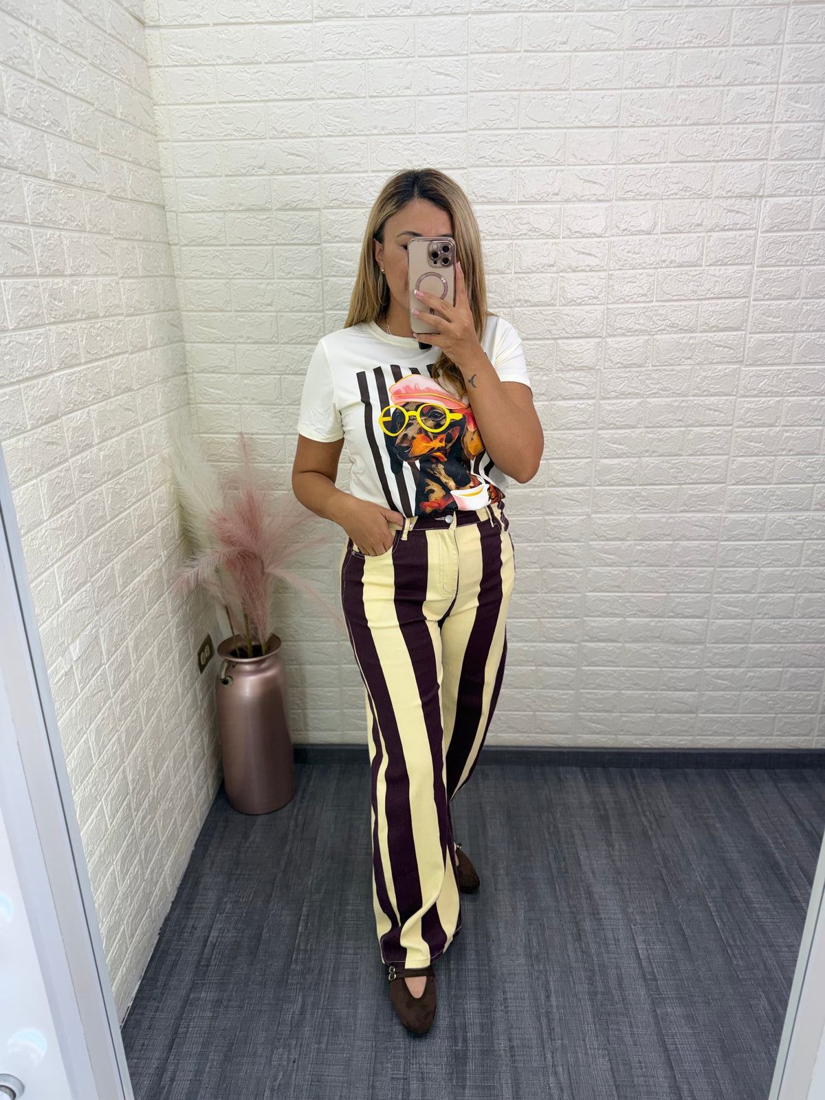 Jeans de Mezcliia a Rayas Color Guindo y Amarillo
