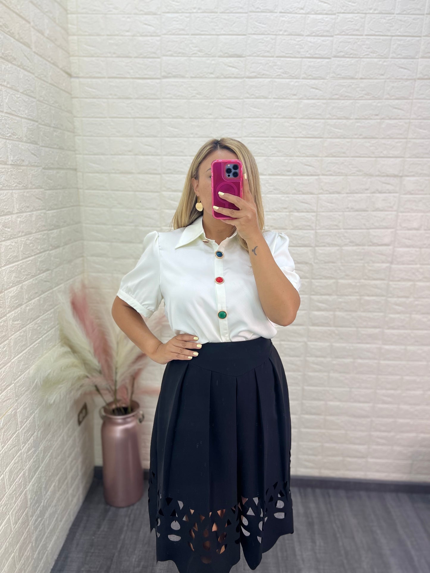 Blusa Color Verde Claro Satinado con Botones de Color