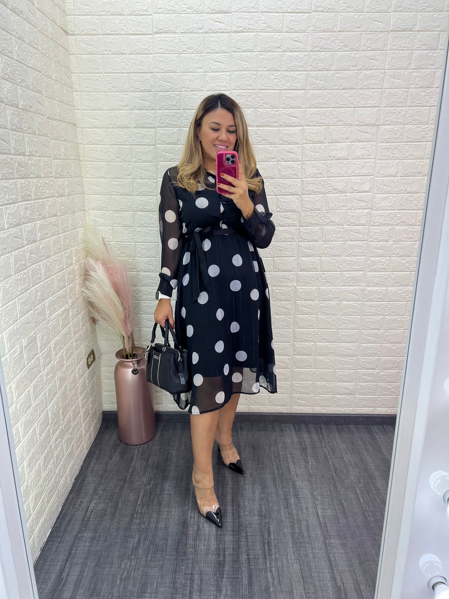 Vestido Negro de Manga Larga con Estampado Lunares Blancos