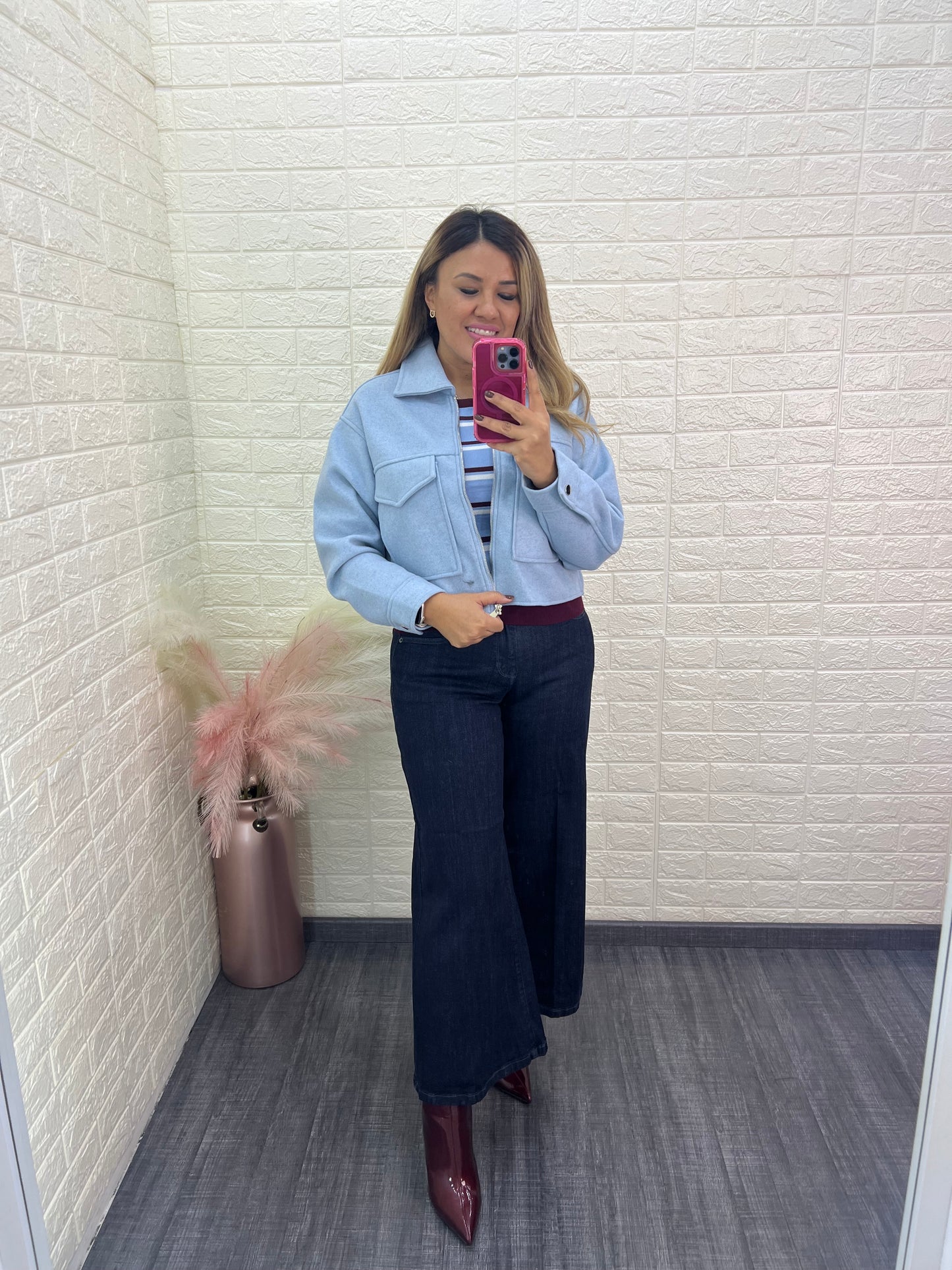 Chamarra Ligera En Tela de Lino Color Sky Blue