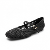 Zapatilla Negra de Mesh con Cintilla