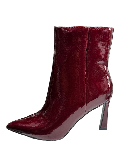 Botín de Vinipiel Brilloso Color Guindo