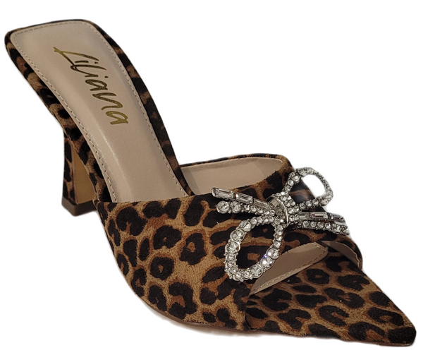 Zapato de Tacón Bajo Estampado Animal Print con Brillos