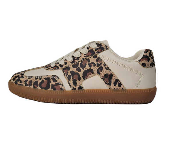 Tenis Casual Beige con Aplicaciones en Animal Print