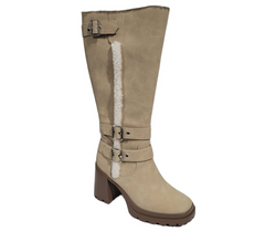 Bota Larga con Sherpa Color Beige con Presillas Tipo Cinto