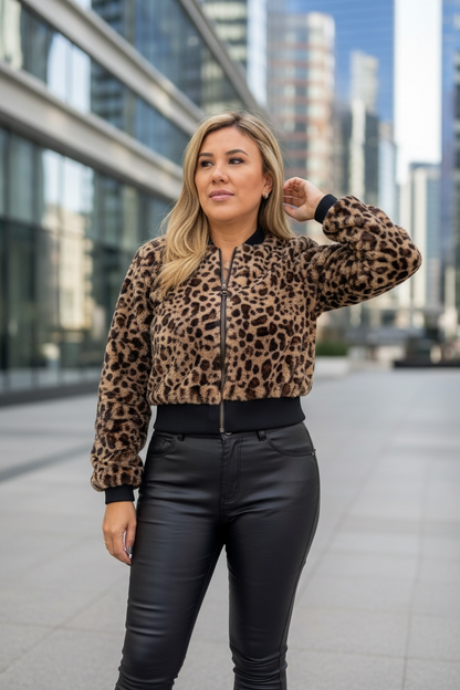 Chamarra Afelpada Estampado Animal Print