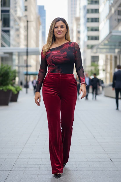 Blusa Negra de Mesh Estampado Rosa