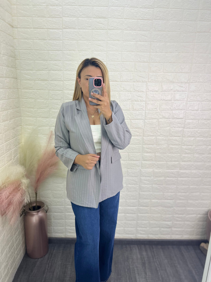 Blazer Con Rayas Estrampadas, Color Gris