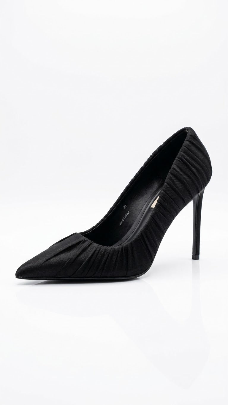 Zapatos de Tacón Negros Forrados de Tela Plisada
