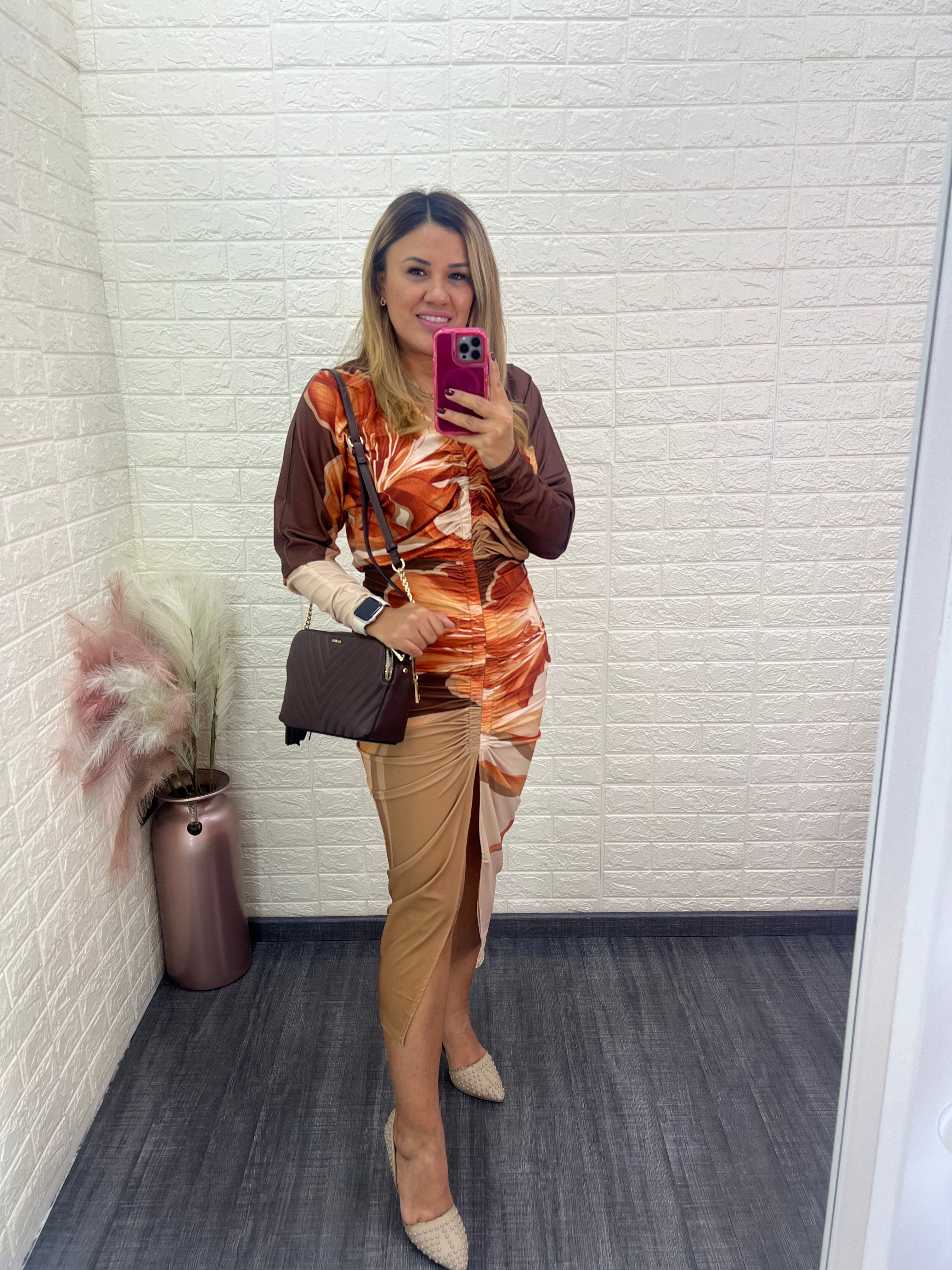 Vestico Estampado Café con Naranja