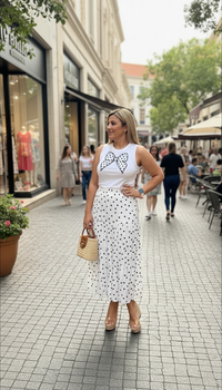Playera Blanca de Resaque Estanpado Moño