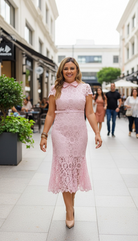 Vestido Largo Estilo Crochet en Color Rosa
