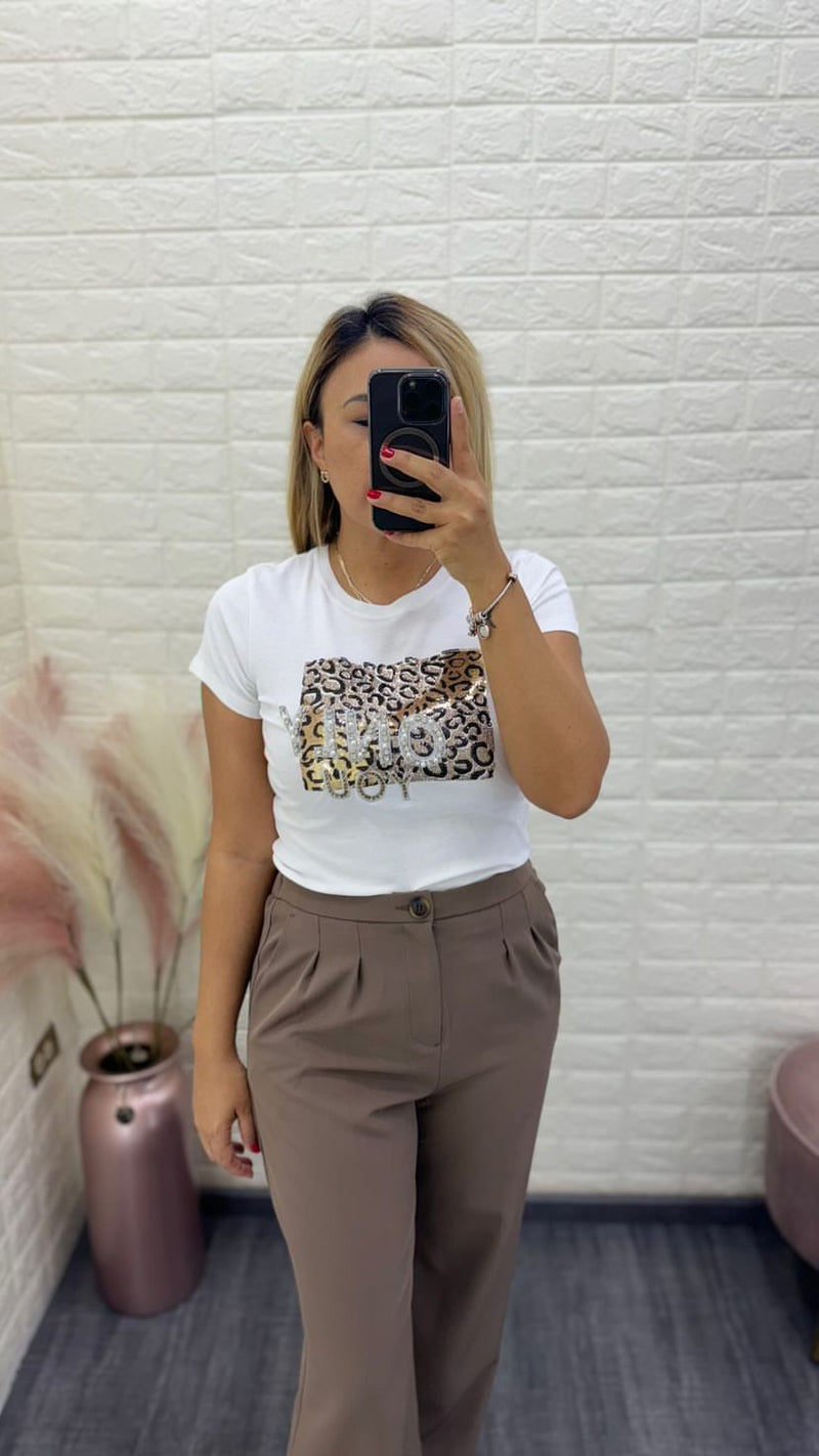 Playera Blanca Estampado Brilloso Animal Print