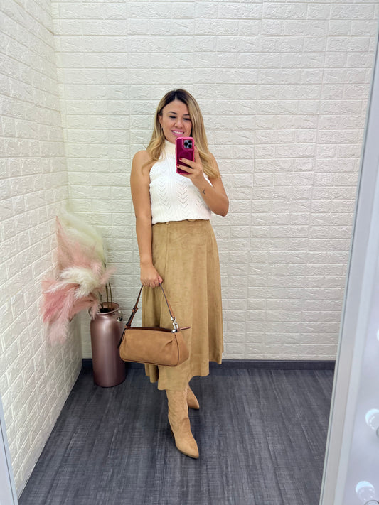 Blusa Cuello Halter sin Mangas Tela Tipo Suéter