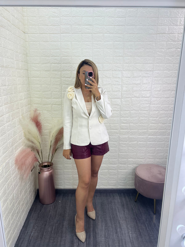 Blazer Con Aplicaciones de Flores al Frente, Color Beige