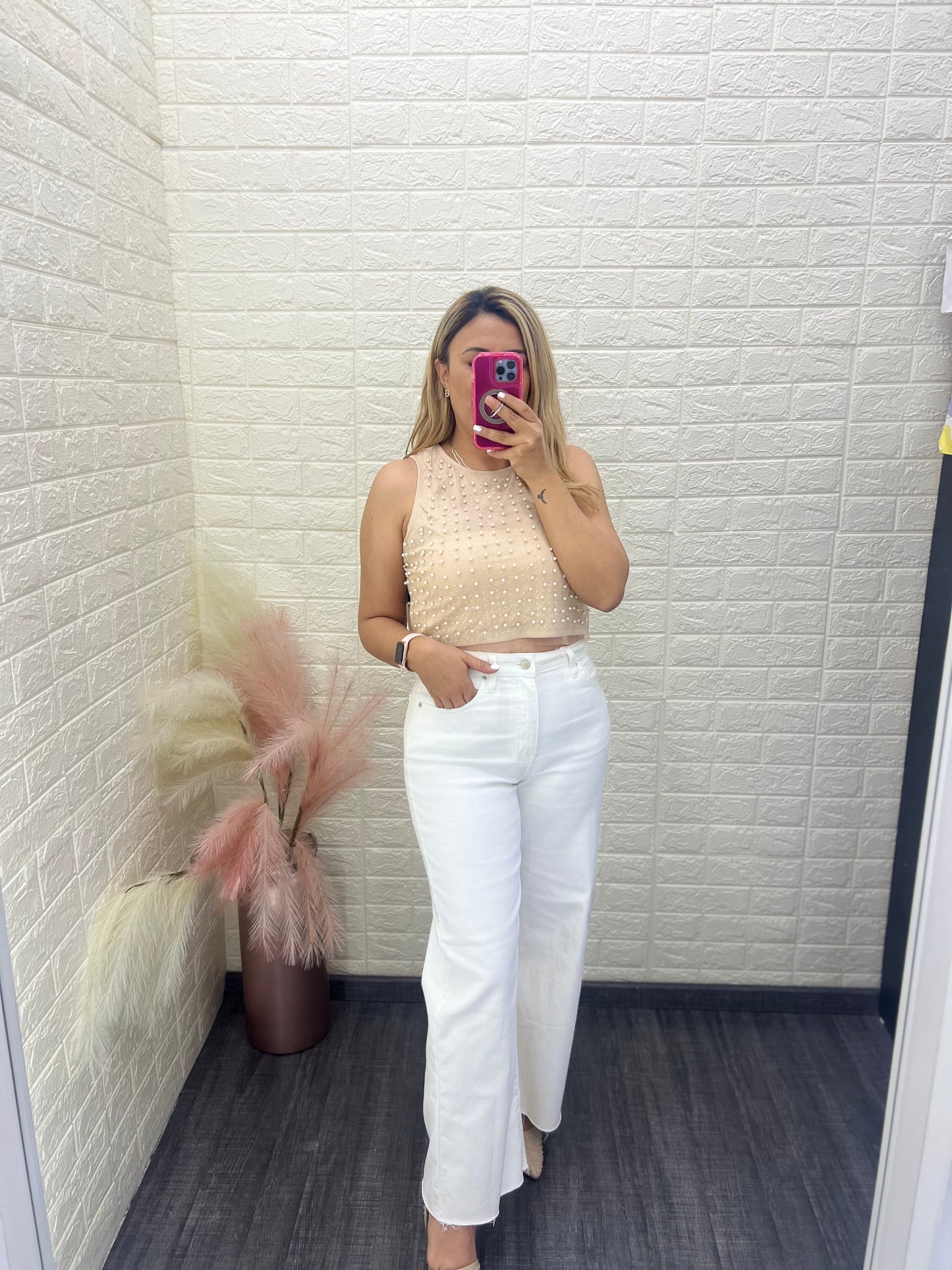 Blusa Sin Mangas de Malla con Perlas