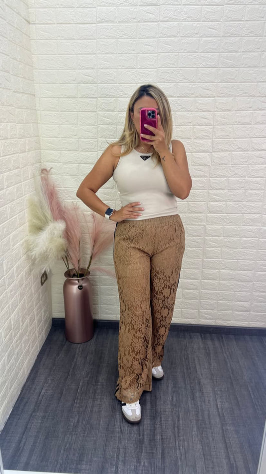 Pants Beige de Encaje con Líneas Laterales