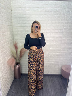 Pantalón Estampado Animal Print con Cintura Elástica y Jaretas