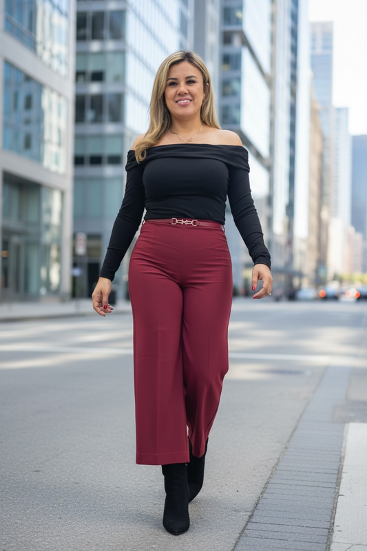 Blusa Negra a los Hombros de Manga Larga en Tela Afelpada