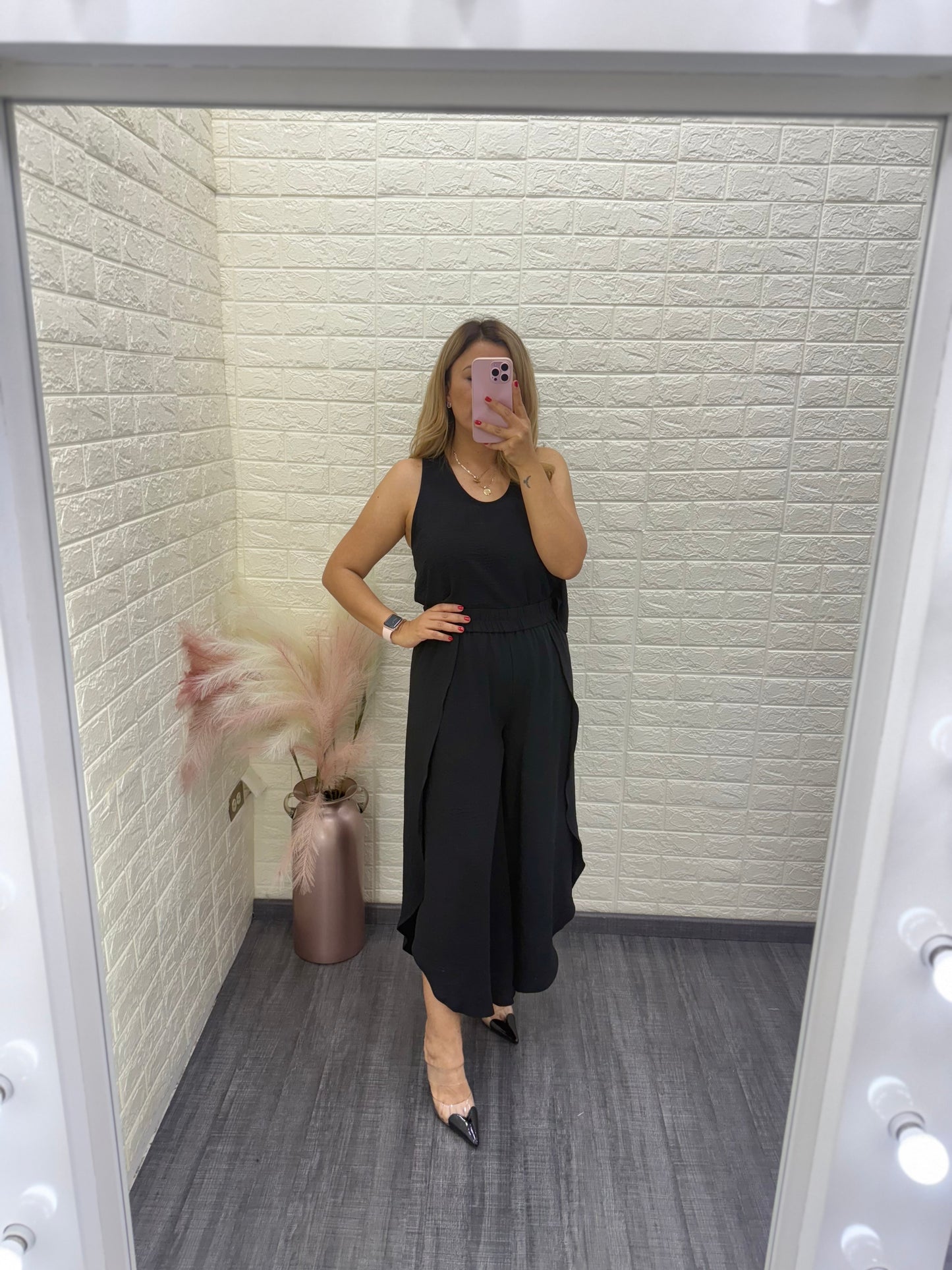 Maxi Conjunto Color Negro de Blusa y Pantalón