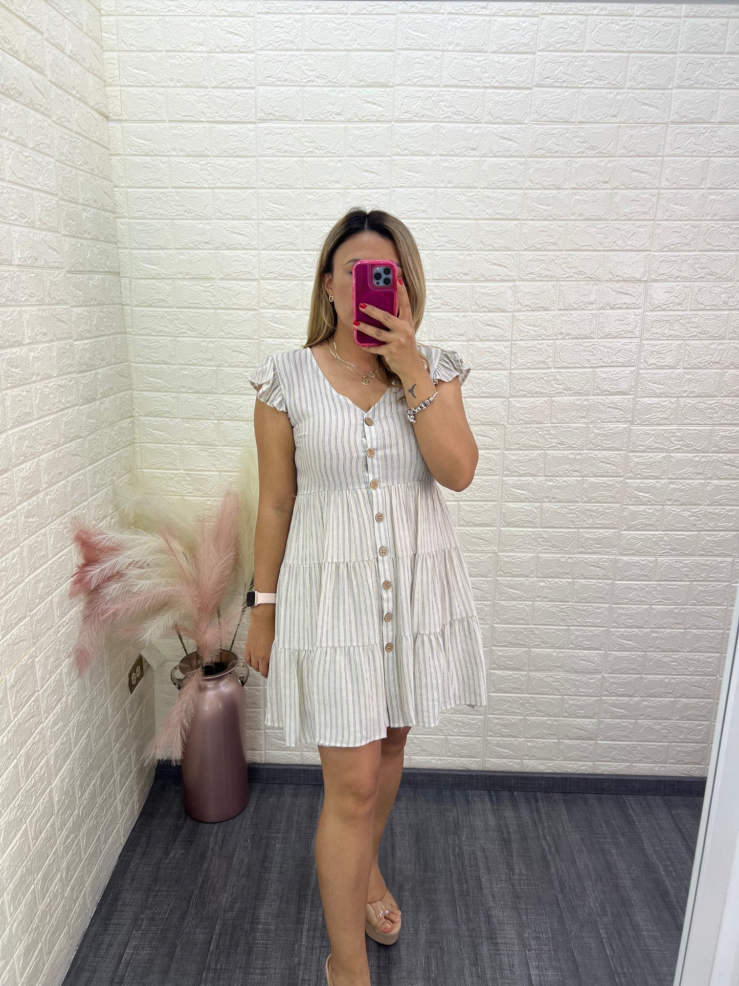 Vestido de Cuello V de Botones Estampado a Rayas Beige/ Gris