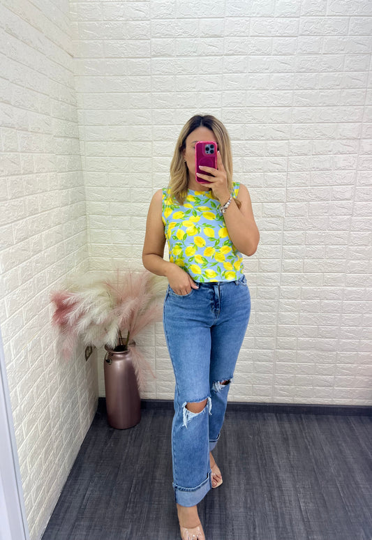 Blusa Sin Mangas Estampado Frutal