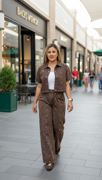 Conjunto de Mezclilla Café Estampado Polka Dots, de Blusa y Jeans