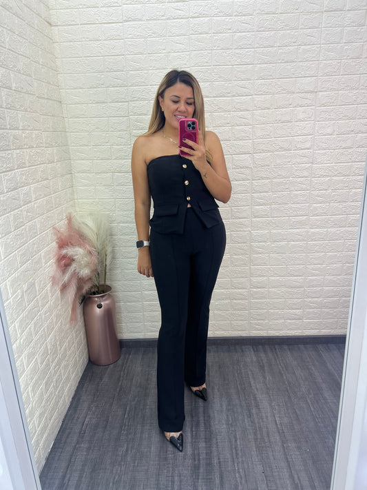 Conjunto Negro de Blusa Straple y Pantalón