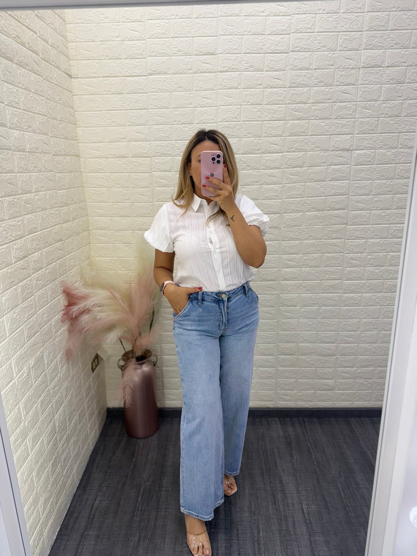 Blusa Manga Abollonada con Textura a Rayas Color Blanca