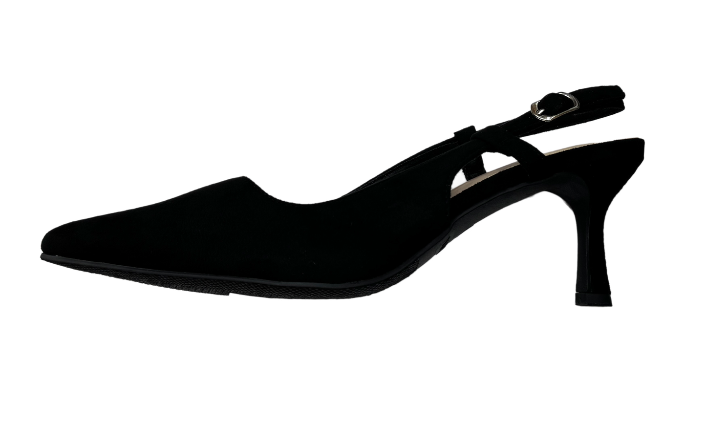 Zapato Negro de Tacón Bajo en Tela de Gamuza