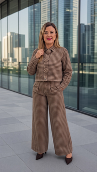 Conjunto Estampado a Cuadros de Blusa Tipo Chamarra y Jeans de Mezclilla