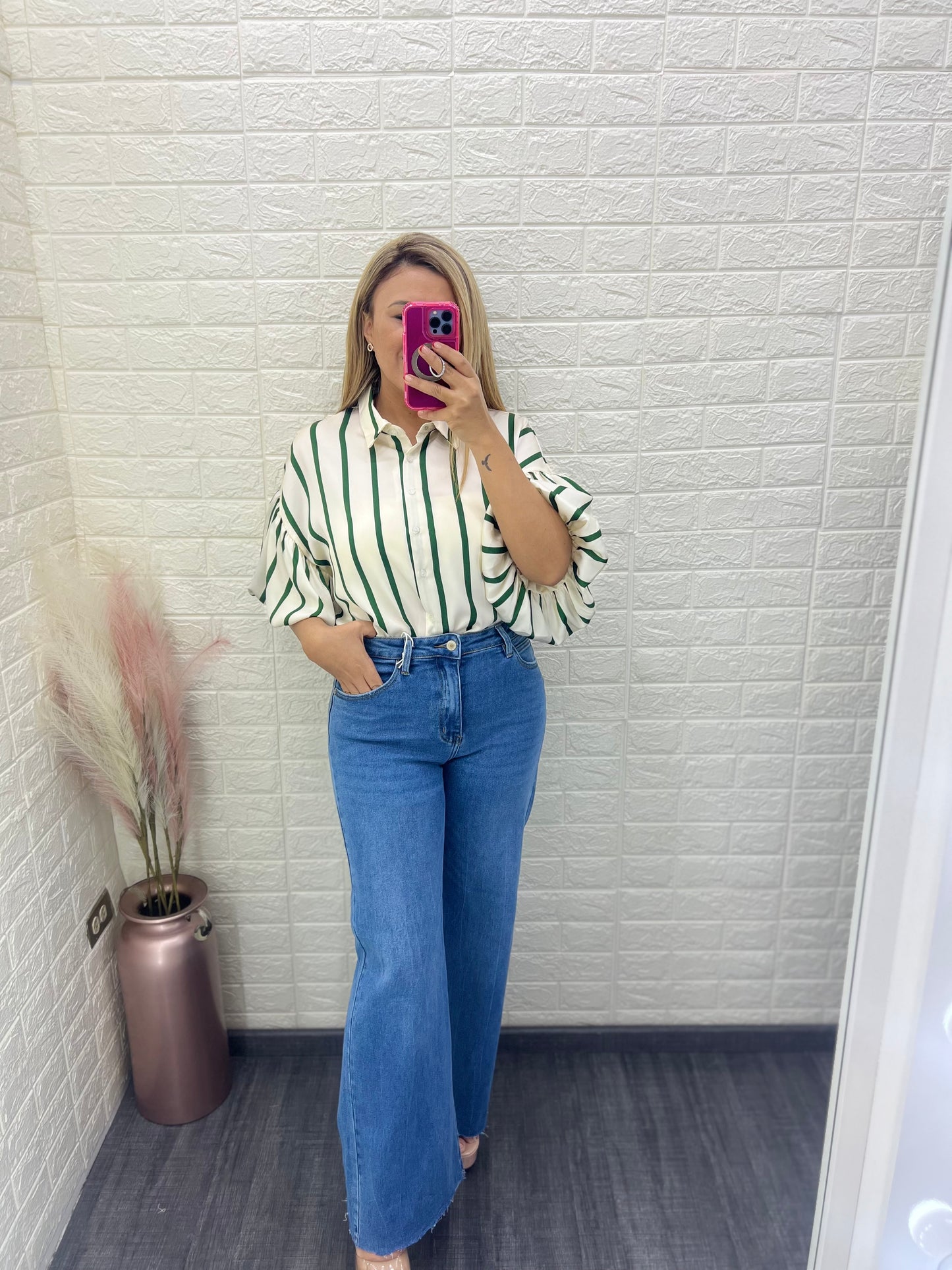 Jeans de Mezclilla Medium Wash Corte High Rise Wide Leg