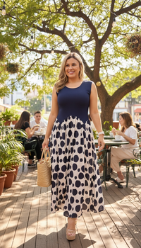 Vestido Largo Azul Marino con Falda Blanca Estampado Polka Dots