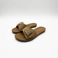 Chanclas Color Beige con Hebila