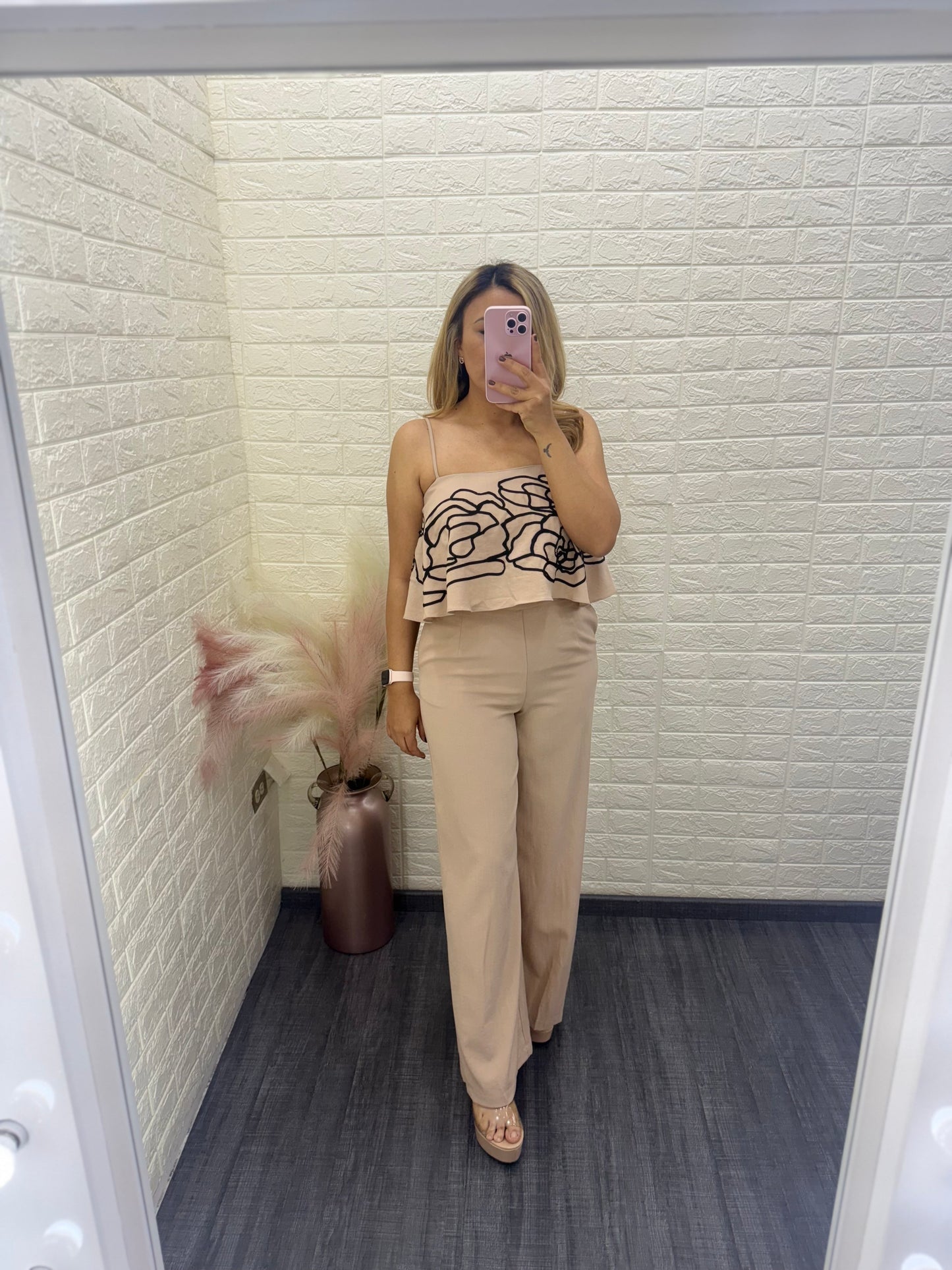 Conjunto Casual Color Café Claro de Blusa de Tirantes Y Pantalón