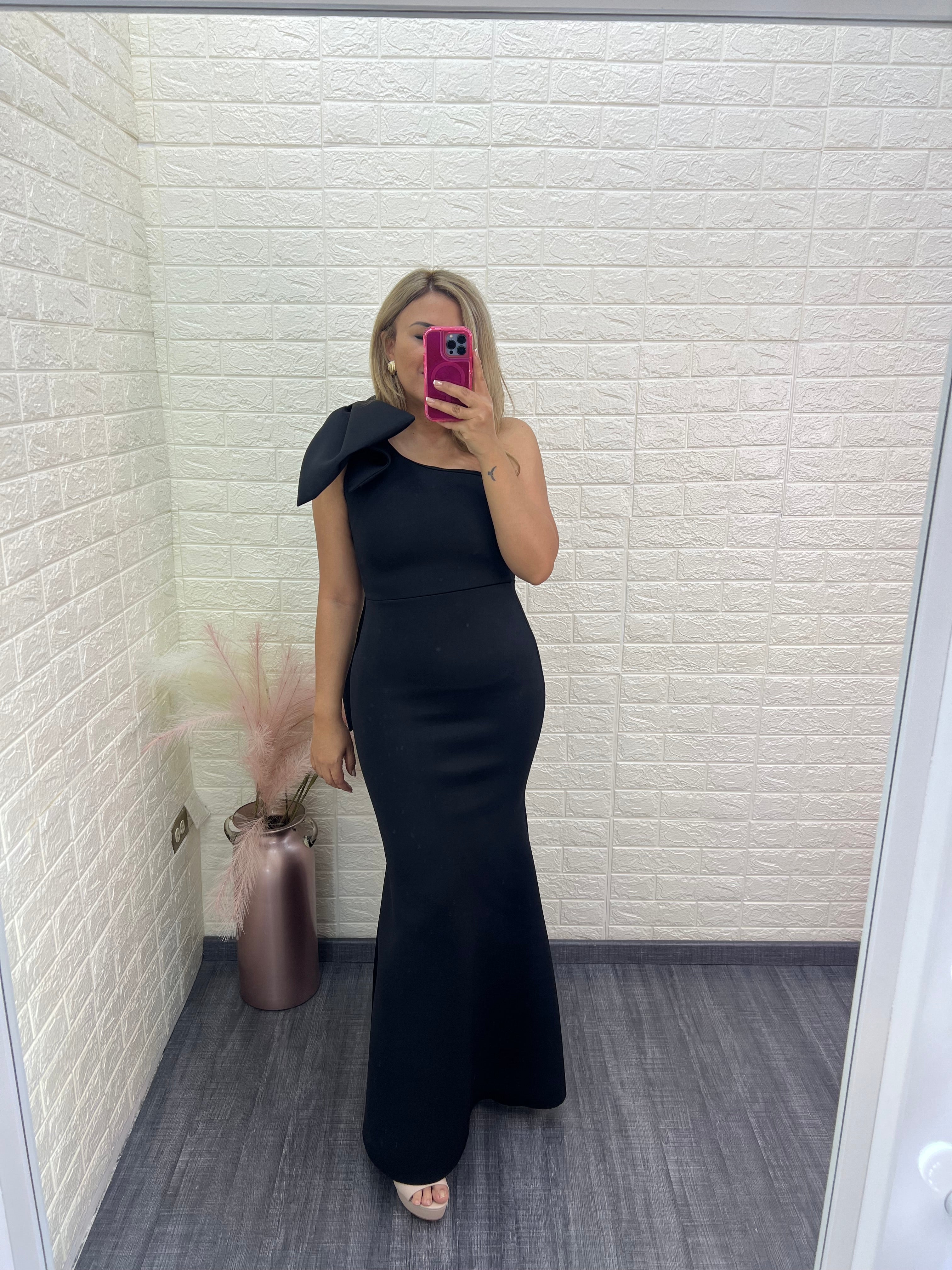 Vestido Liso Formal Color Negro