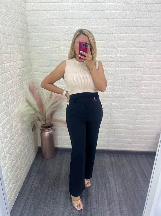 Pantalón Relaxed Straight Casual Color Negro