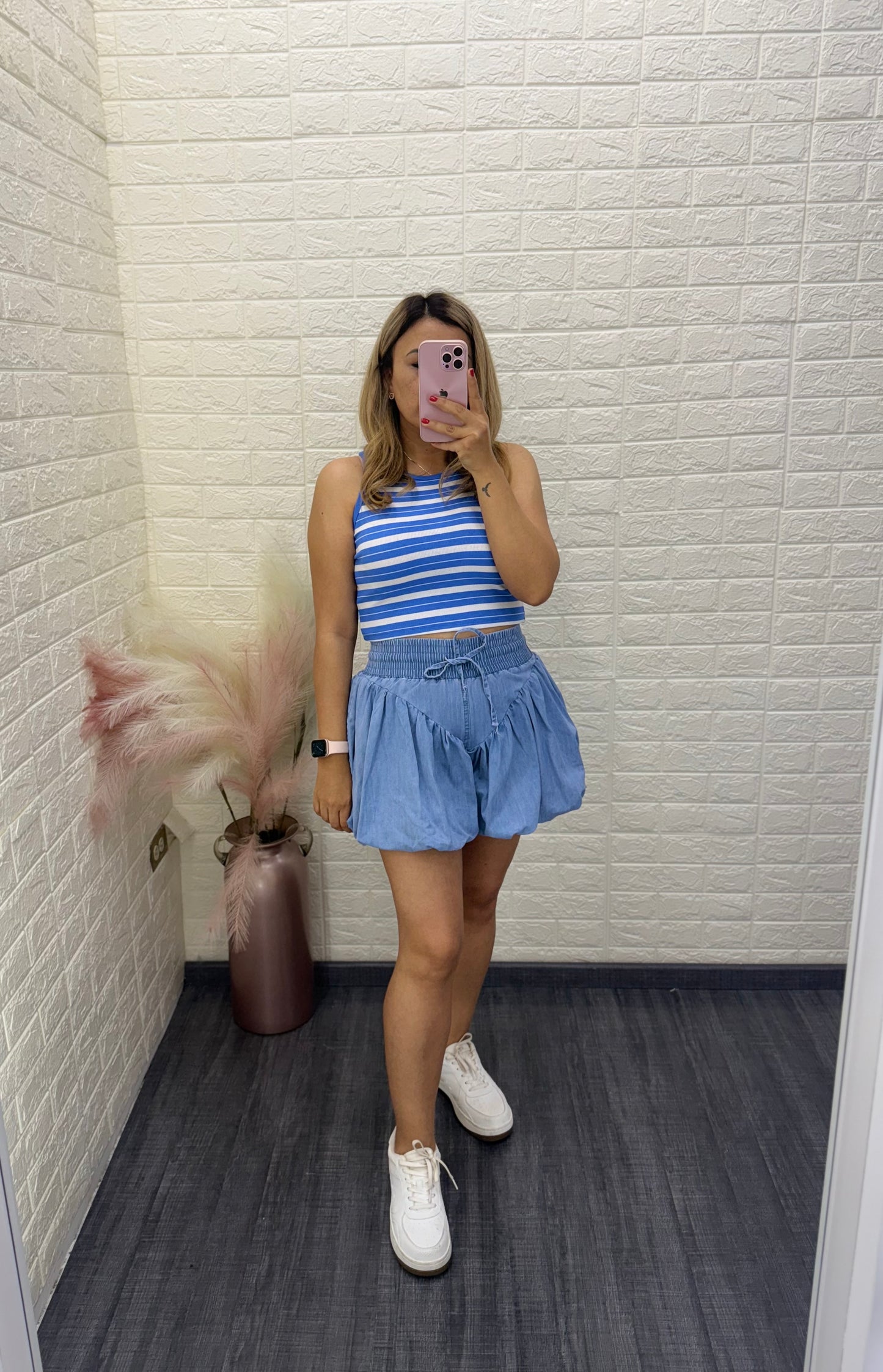 Short Abombado Color Denim Light Wash