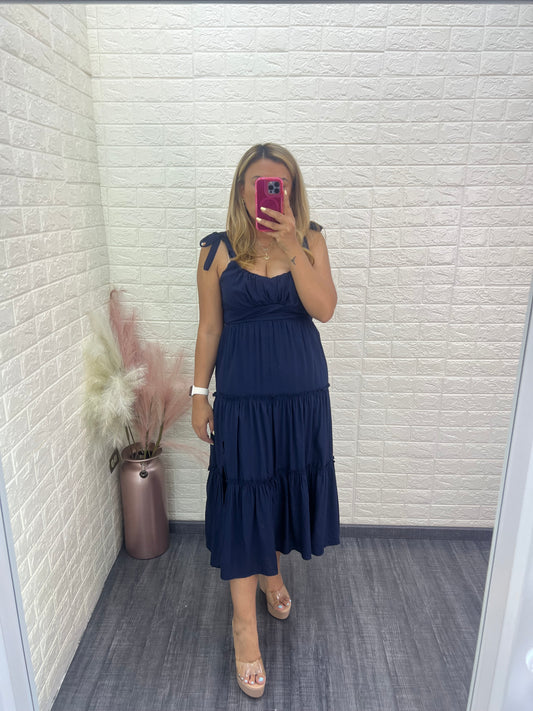 Vestido Color Navy de Tirantes Corte Suelto