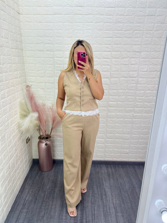 Conjunto Khaki de Chaleco y Pantalón Casuales
