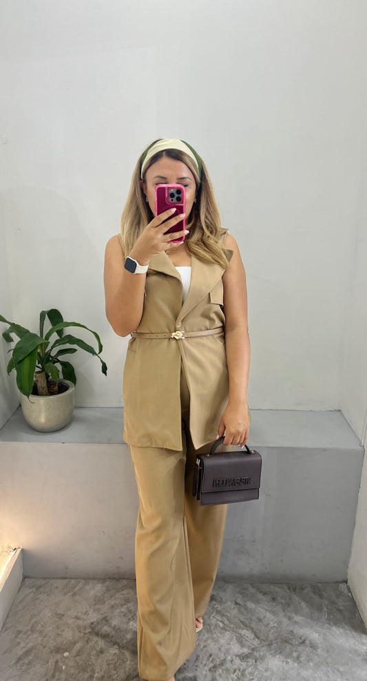 Conjunto Khaki de Chaleco Largo y Pantalón Casual