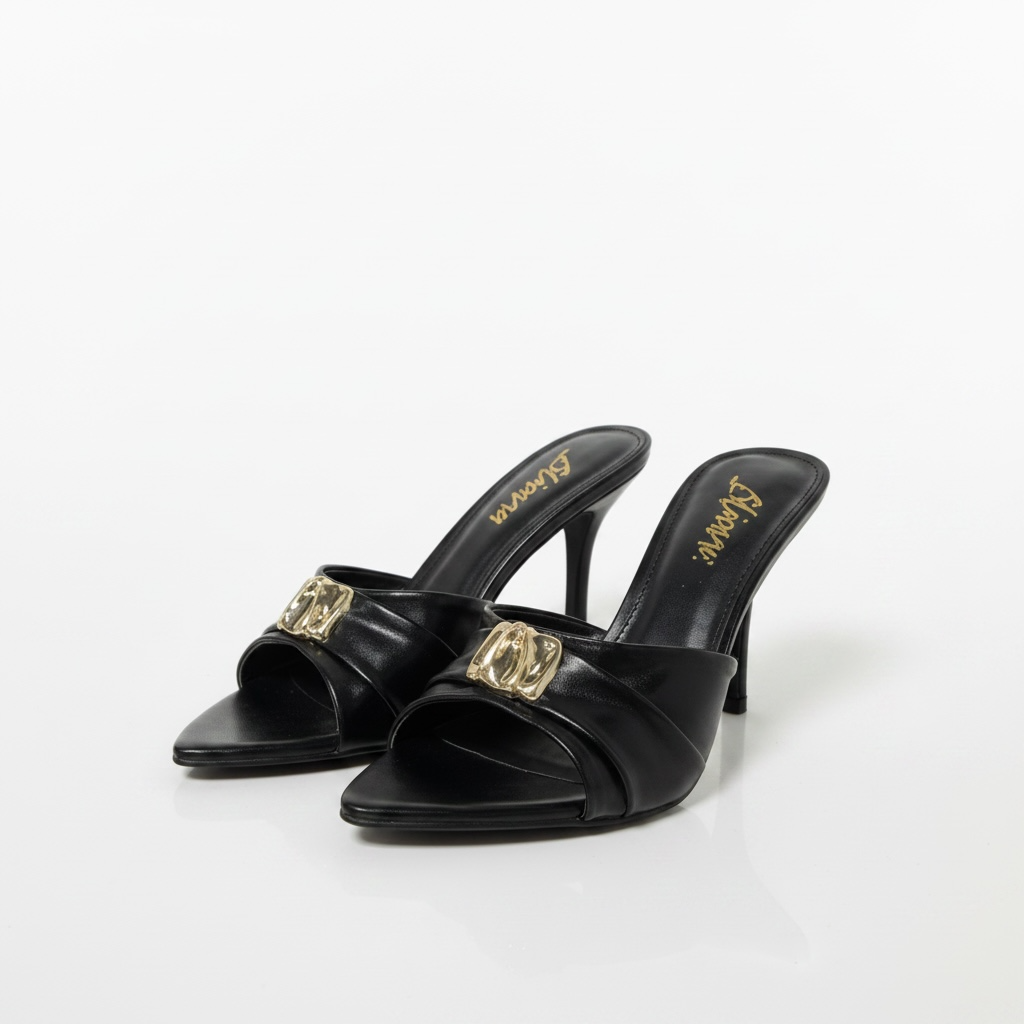 Zapatos Negros de Tacón Con Botón Dorado